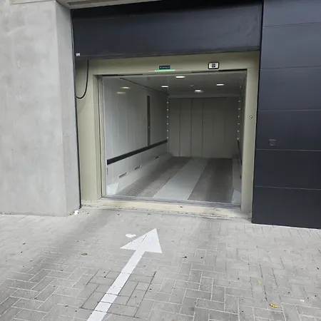 דירה Stijlvol Nieuwbouwappartement Op Wandelafstand Zee - Inclusief Parkeerplaats בלנקנברג