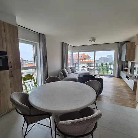 Stijlvol Nieuwbouwappartement Op Wandelafstand Zee - Inclusief Parkeerplaats *